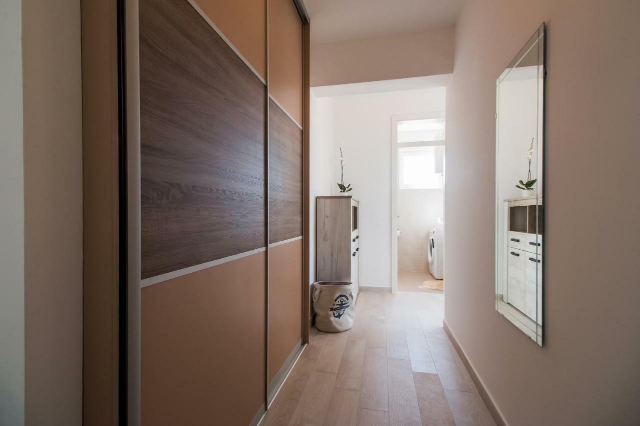 Apartment Hera With Balcony And Free Parking Zadar Extérieur photo